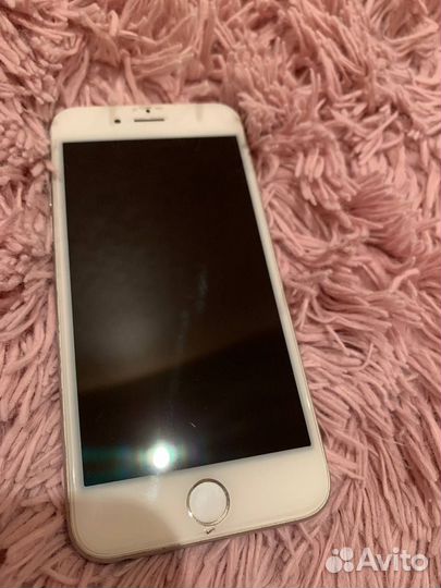 iPhone 6S, 64 ГБ