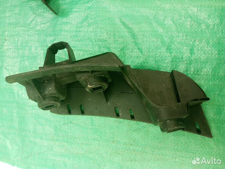 Накладка Volvo S60 08693389