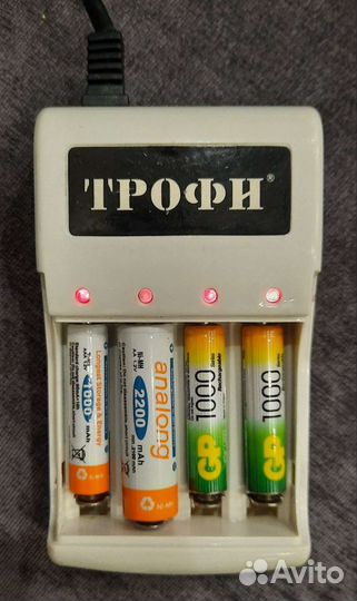 Зарядное устройство для аккумуляторных батареек