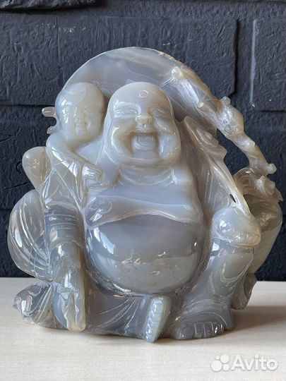 Будда. Хоттей с ребенком. Агат