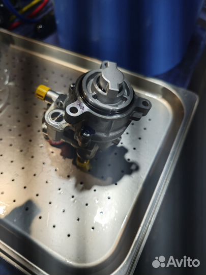 Насос топливный Тнвд bmw(13517616170)