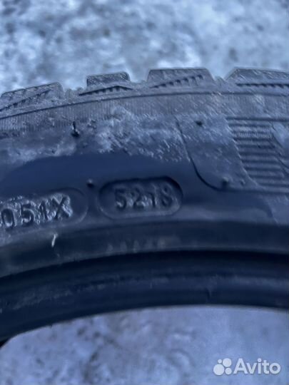 Michelin X-Ice North 4 235/45 R18