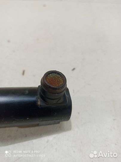 Моторчик омывателя лобового стекла Kia Rio 2 getz