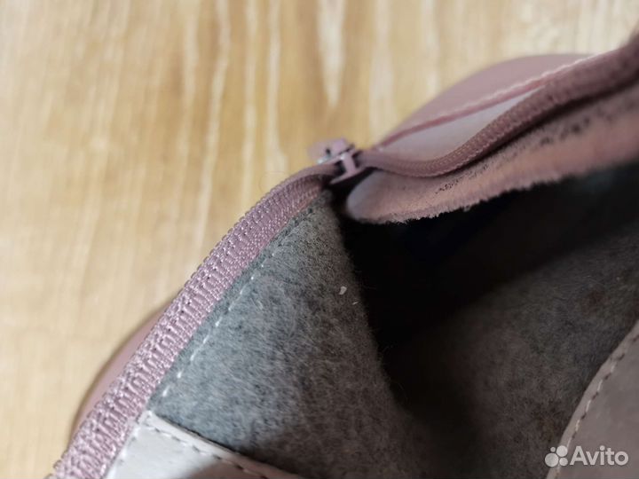 Ботинки на девочку новые