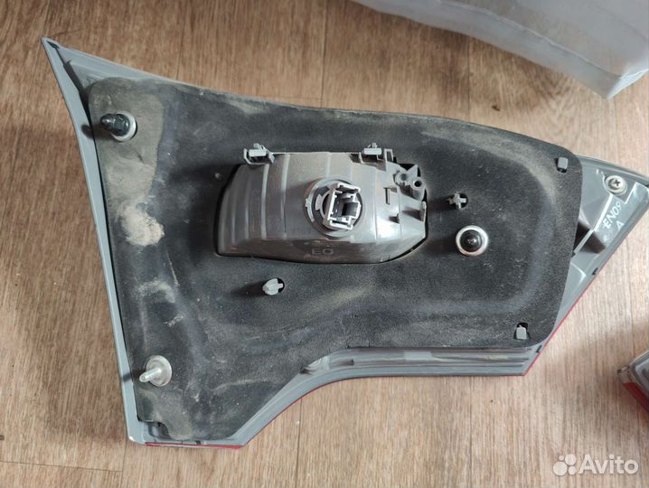 Фары в заданию дверь