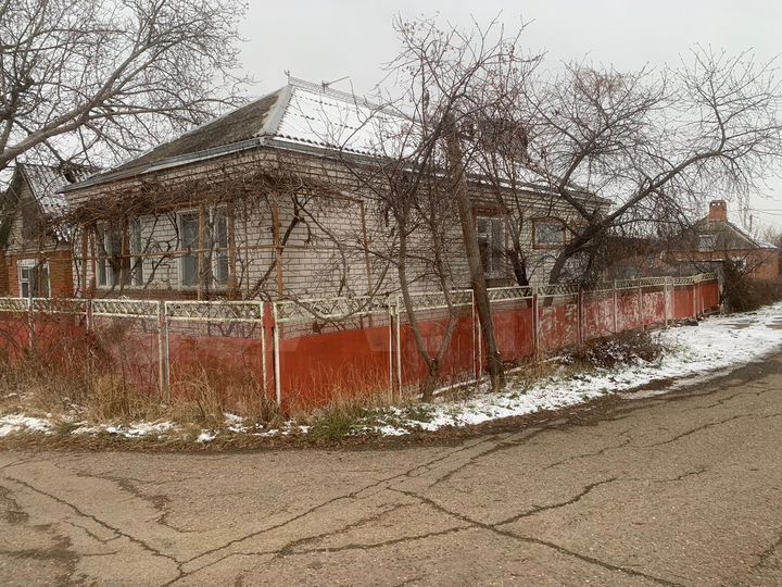 Дом 97 м² на участке 4 сот.