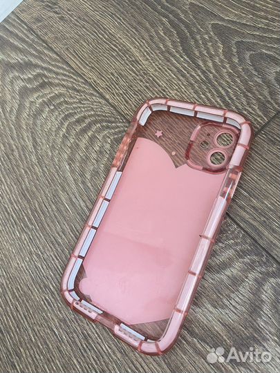 Чехол на iPhone 11