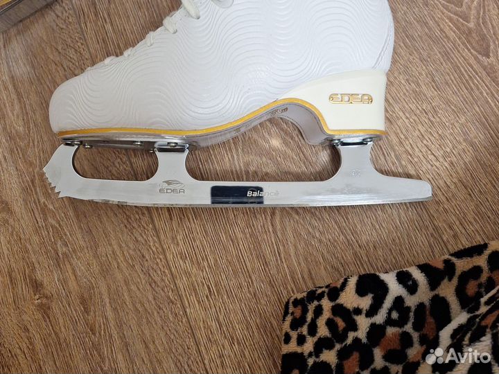 Фигурные коньки edea 250 wave