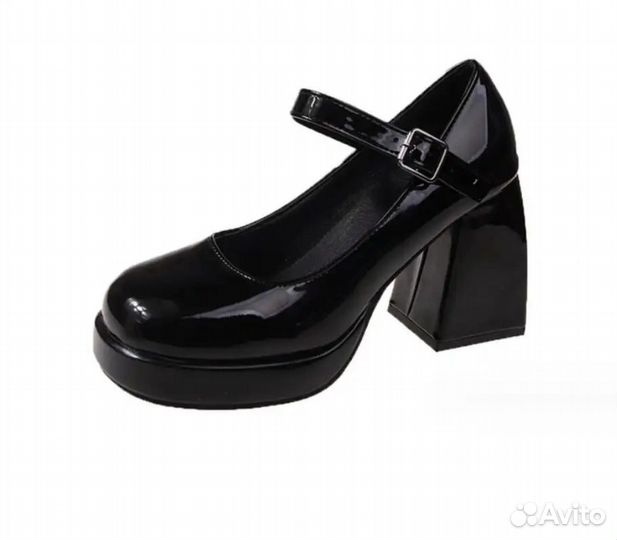 Туфли женские 40 размер чёрные на высоком каблуке