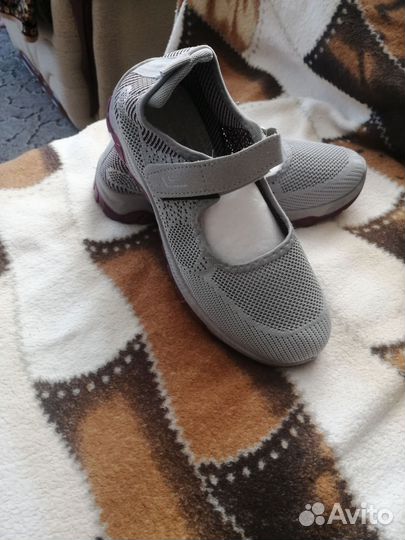 Слипоны женские 37 -38 размер