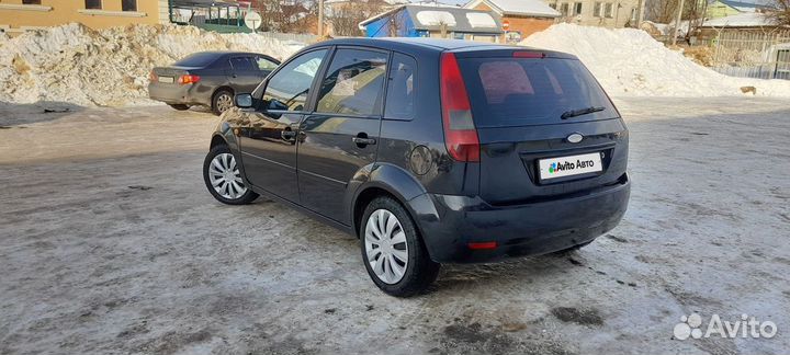 Ford Fiesta 1.4 МТ, 2005, 198 200 км