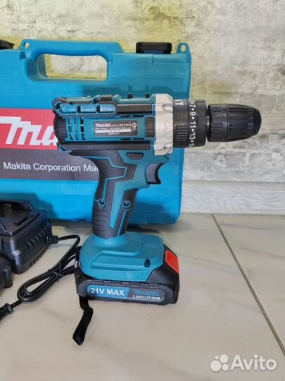 Шуруповерт ударный Makita