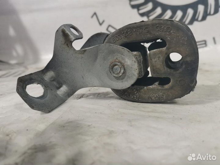 Крепление глушителя Audi A4 (B8, 8k5) 2007-2015