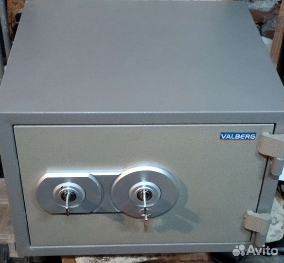 Сейф valberg