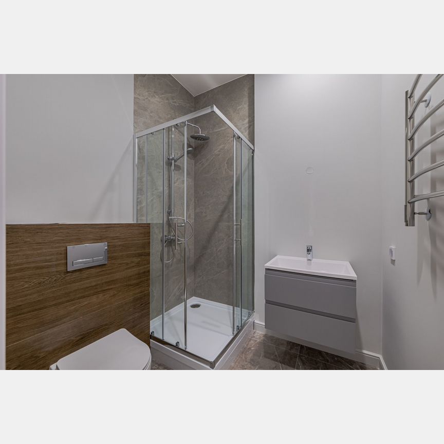 4-к. квартира, 129,9 м², 7/8 эт.