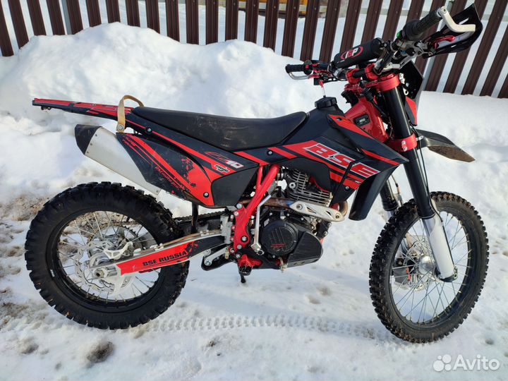 Мотоцикл эндуро BSE Z10