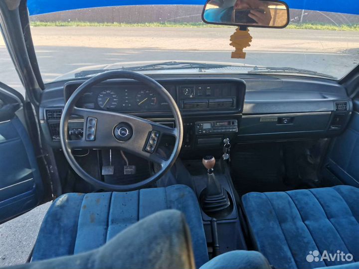 Opel Commodore 2.5 МТ, 1982, 230 000 км