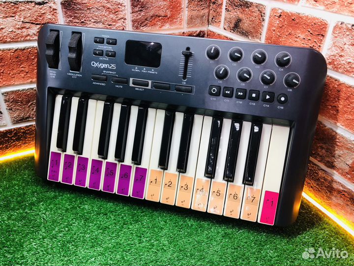 Z.11501 M-Audio Oxygen 25 3rd