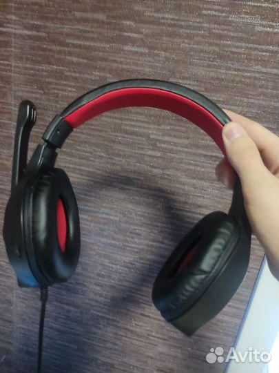 Игровые наушники