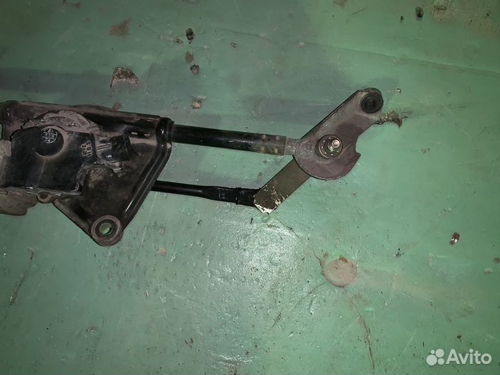 Трапеция дворников Toyota Rav 4 2000-2005г