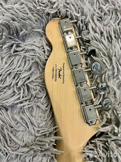 Squier FSR Paranormal Telecaster Thinline