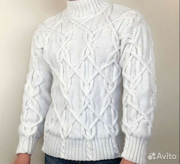 Свитер