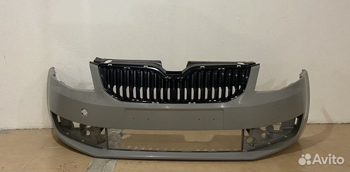 Бампер передний skoda octavia 13-16 с решеткой рад
