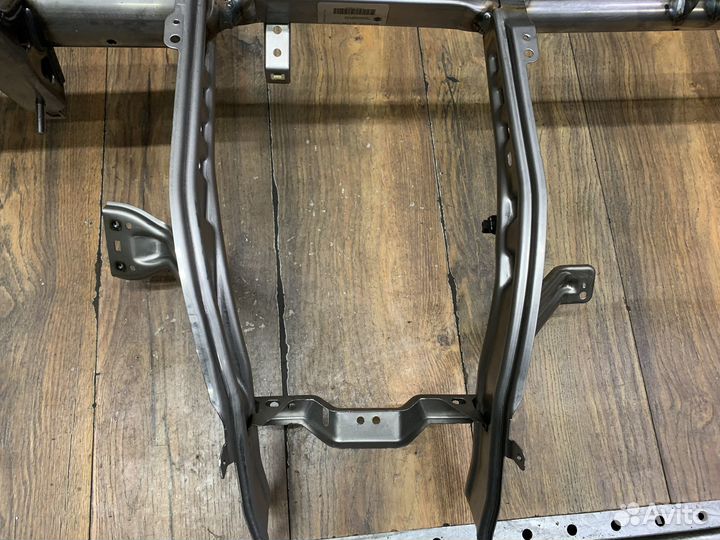 Suzuki Vitara Усилитель торпедо