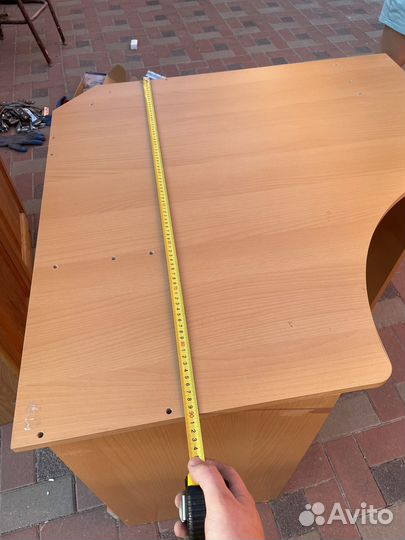 Компьютерный стол