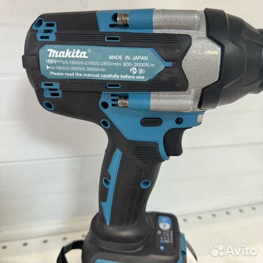 Гайковерт Makita 800 HM