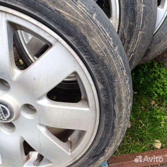 Dunlop Direzza DZ102 195/50 R16 84V