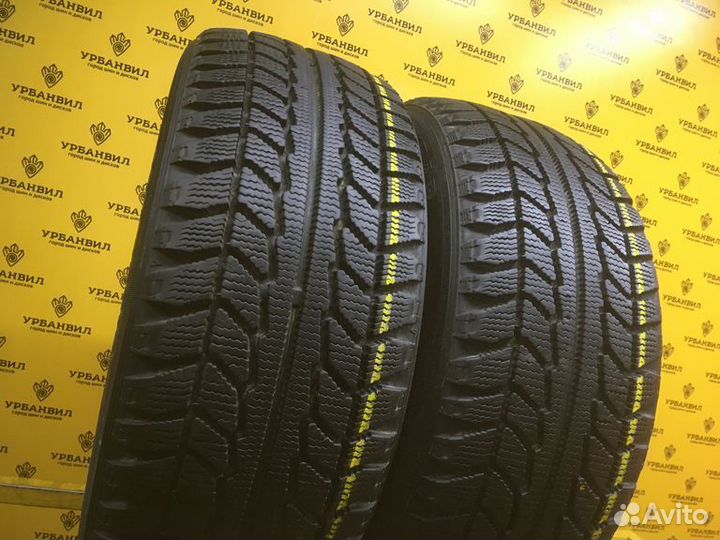 Goodyear 4x4 UG Ice Navi 205/50 R16 87Q