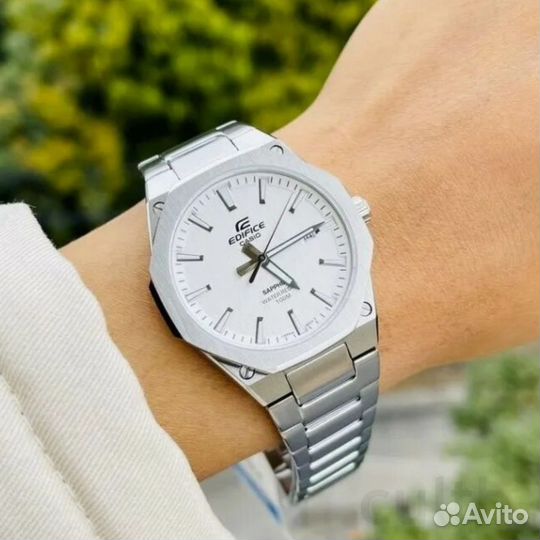 Наручные часы Casio