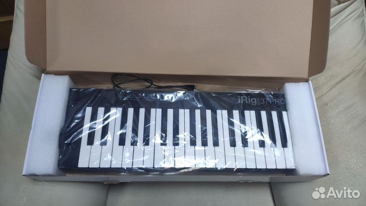 Midi клавиатура irig keys 37 pro