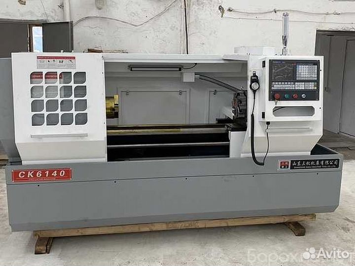 Станок токарный 6140/750