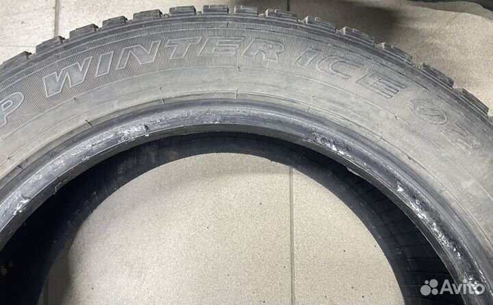 Dunlop SP Winter Ice02 205/55 R16