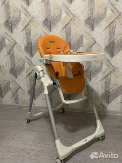 Стульчик для кормления peg perego