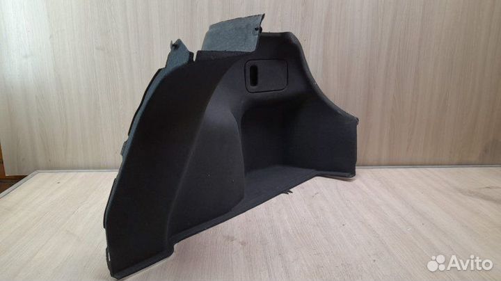 Обшивка багажника задняя правая Hyundai Solaris Ii