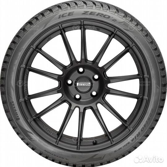 Pirelli Ice Zero 2 205/55 R17 95T