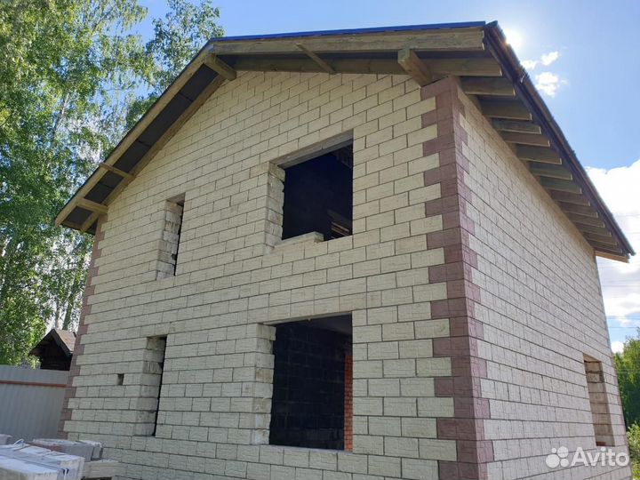 Блок строительный с утеплением