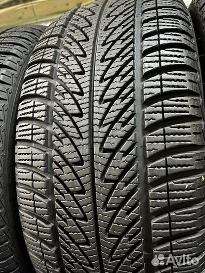 Goodyear UltraGrip 8 Performance 225/40 R18