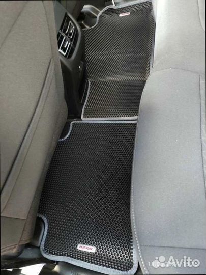 Автомобильные коврики 3D в салон от производителя