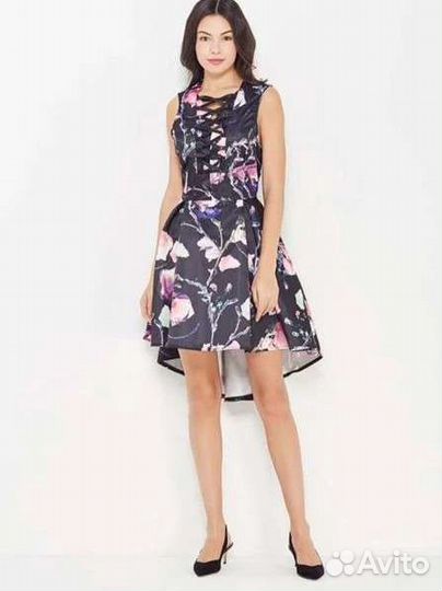 Вечернее платье со шлейфом