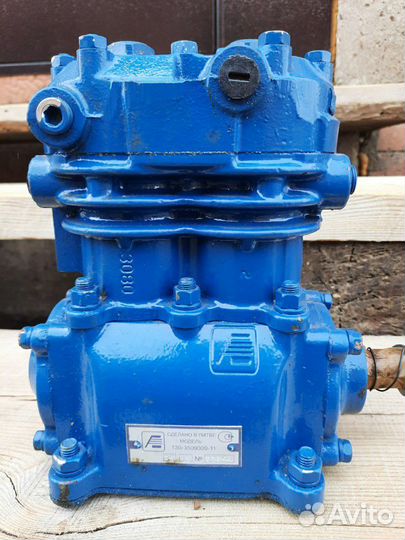 Компрессор воздушный на двигатель ямз-238