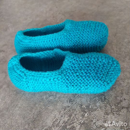 Домашние тапочки вязаные