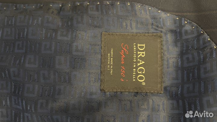 Мужской костюм