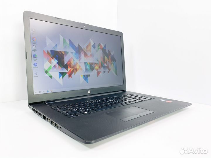 Ноутбук HP 17 дюймов/i3/Radeon M330-2Gb/8Gb