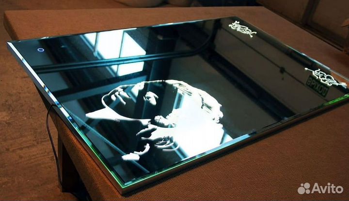 Зеркало в комнату с подсветкой