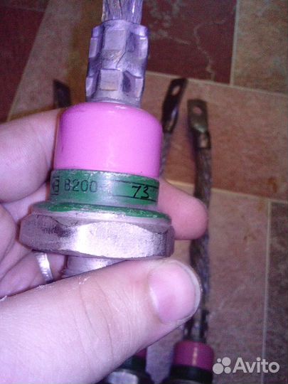 Силовой диод В200 (200 Ампер)