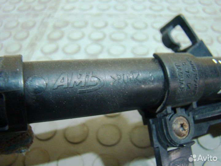 Range Rover Evoque Форсунка омывателя фары правая